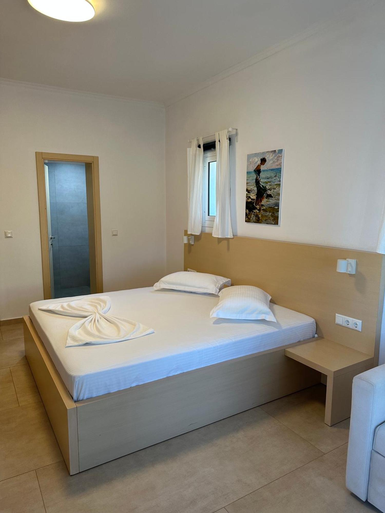 Dima Vista Hotell Dhërmi Exteriör bild