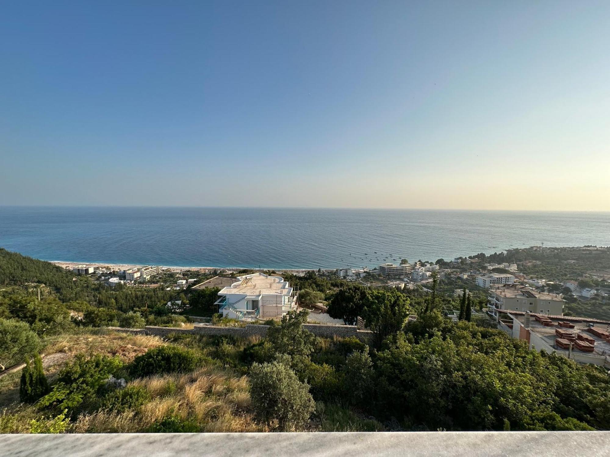 Dima Vista Hotell Dhërmi Exteriör bild